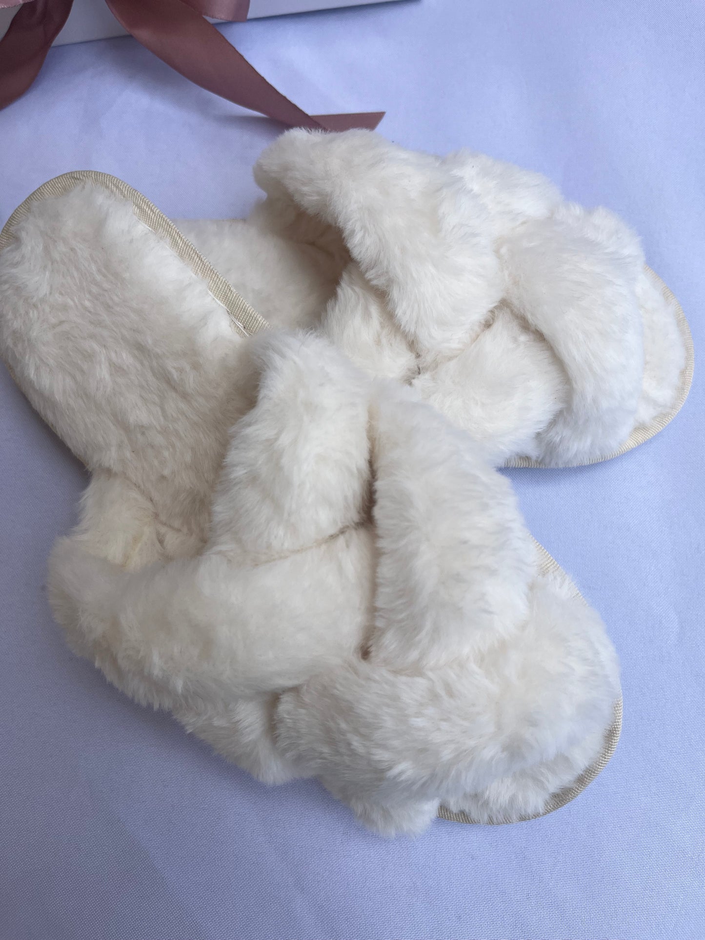 Chaussons Fluffy - La Nuit est Belle