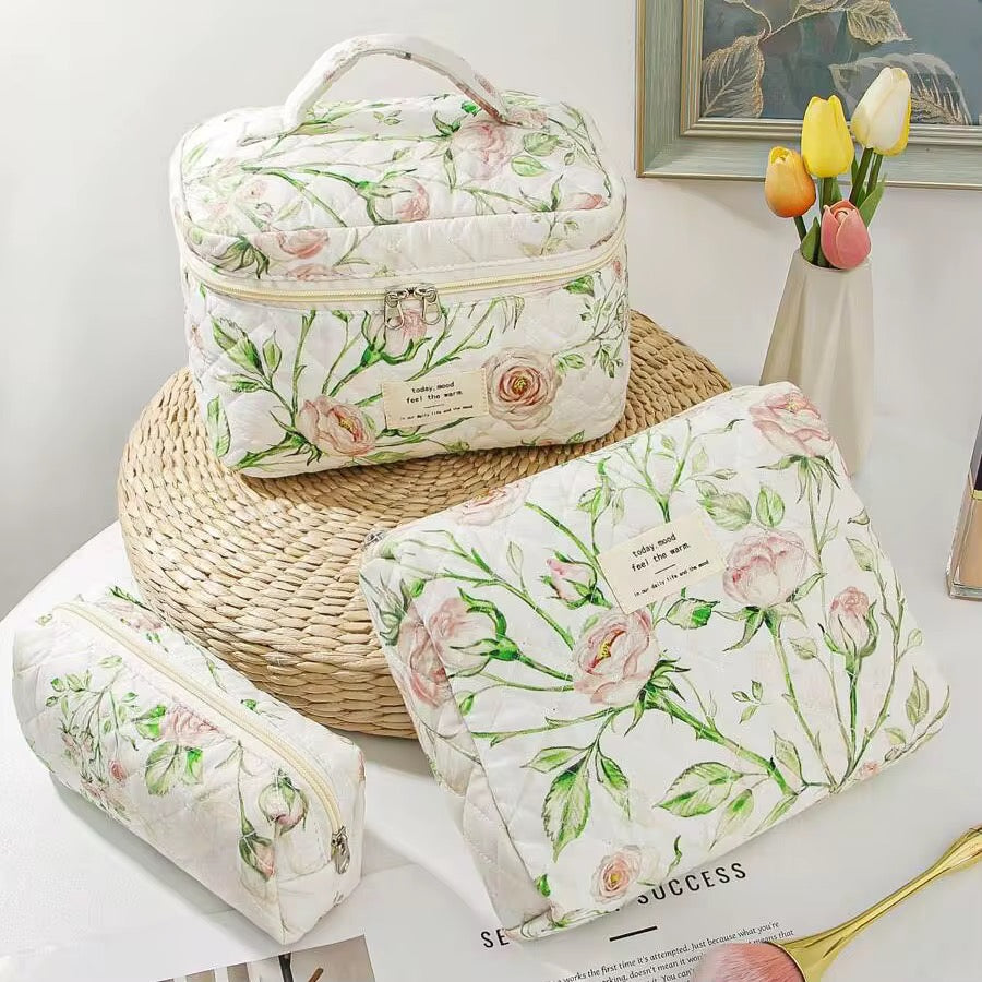 Trousses Blossom - Collection La Nuit est Belle